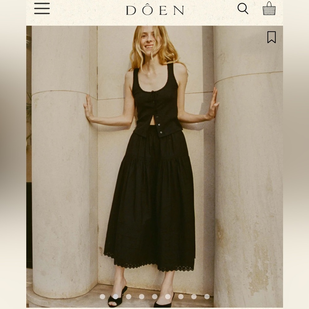 Doen Sebastiane Black Pleated A-Line Midi Skirt